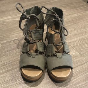 Sorel Joanie II Lace Wedge Sandal Size 9